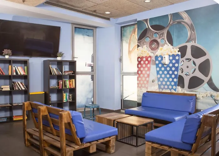 Urbany Hostel