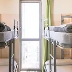 Urbany Hostel *
